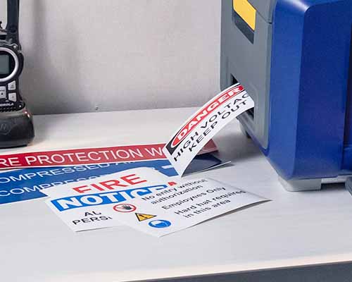 Drukowanie różnych wielokolorowych etykiet na drukarce S3700.